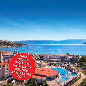 Hotel Sunny By Valamar, Ex Corinthia ***