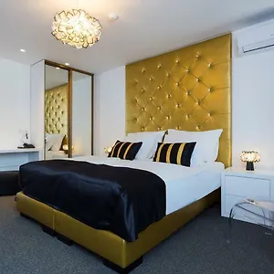 Alojamento de Acomodação e Pequeno-almoço B Gold Luxury