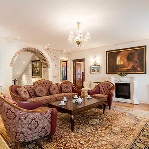 Hotel Nepos, Split